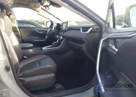 2020 Toyota Rav4 Xle Premium from USA, damaged, VIN 2T3C1RFV9LC042363